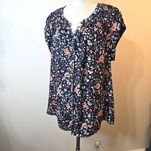 Danielrainn Navy Blue Floral Blouse 2X Cap Sleeve V-neck Eyelash Edges Pleats